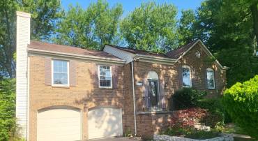 13310 POINT RIDER LN, HERNDON, Virginia 20171, 5 Bedrooms Bedrooms, ,3 BathroomsBathrooms,Residential,For sale,13310 POINT RIDER LN,VAFX2254168 MLS # VAFX2254168