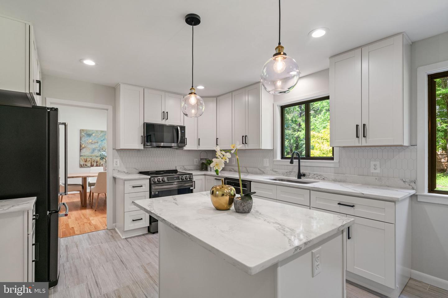 10412 WOODBURY WOODS CT, FAIRFAX, Virginia 22032, 4 Bedrooms Bedrooms, ,2 BathroomsBathrooms,Residential,For sale,10412 WOODBURY WOODS CT,VAFX2254198 MLS # VAFX2254198