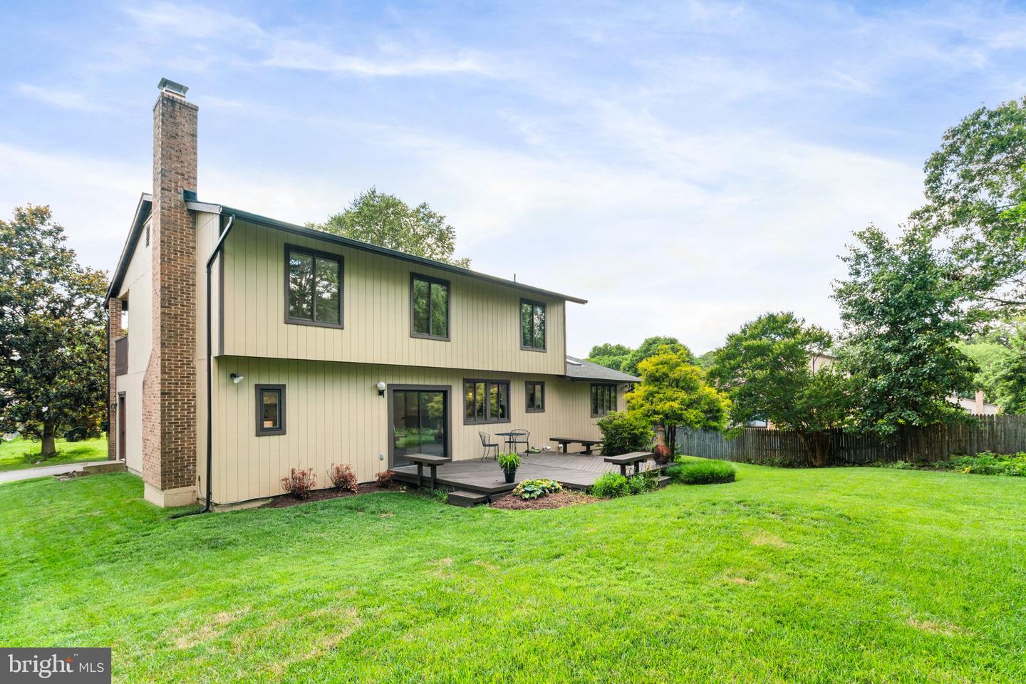 10412 WOODBURY WOODS CT, FAIRFAX, Virginia 22032, 4 Bedrooms Bedrooms, ,2 BathroomsBathrooms,Residential,For sale,10412 WOODBURY WOODS CT,VAFX2254198 MLS # VAFX2254198
