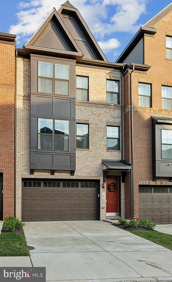7203 MOUNTAINEER DR, ALEXANDRIA, Virginia 22306, 3 Bedrooms Bedrooms, ,2 BathroomsBathrooms,Residential,For sale,7203 MOUNTAINEER DR,VAFX2254242 MLS # VAFX2254242