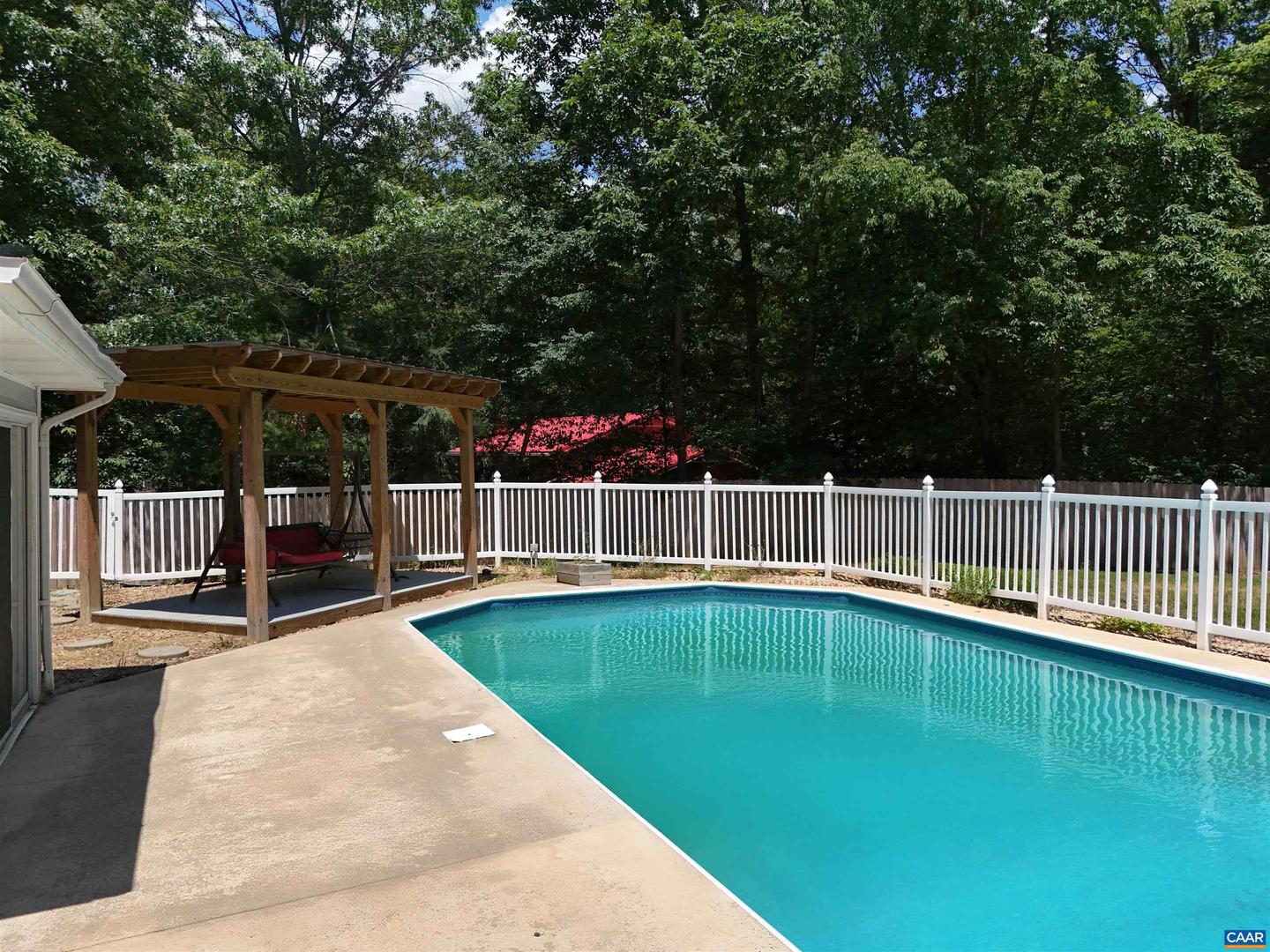 172 BEAGLE GAP RUN, WAYNESBORO, Virginia 22980, 5 Bedrooms Bedrooms, ,2 BathroomsBathrooms,Residential,For sale,172 BEAGLE GAP RUN,666507 MLS # 666507