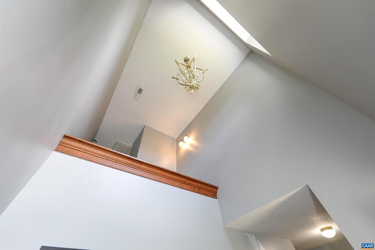 172 BEAGLE GAP RUN, WAYNESBORO, Virginia 22980, 5 Bedrooms Bedrooms, ,2 BathroomsBathrooms,Residential,For sale,172 BEAGLE GAP RUN,666507 MLS # 666507