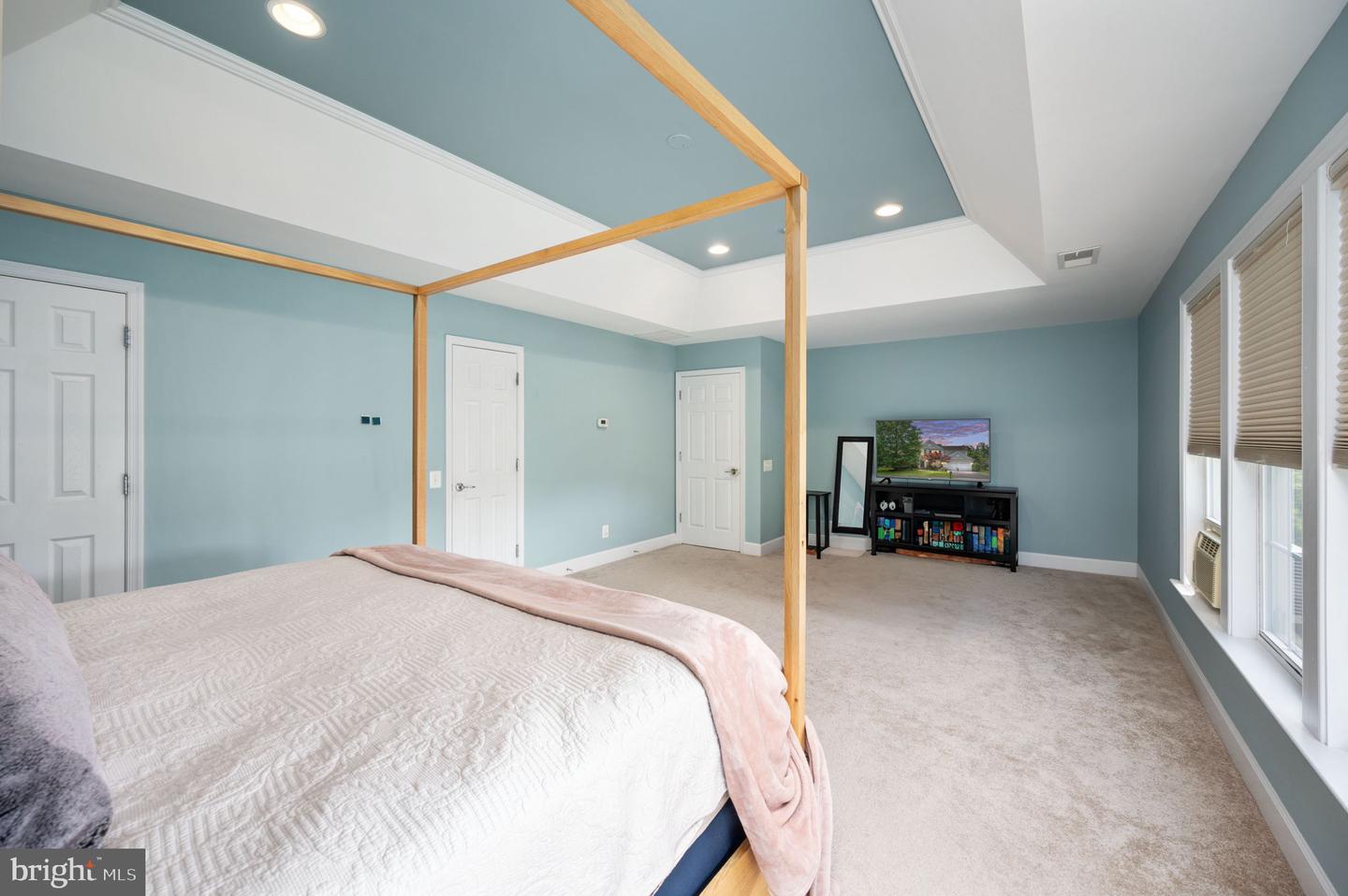 9149 LAUREL HIGHLANDS PL, MANASSAS, Virginia 20112, 4 Bedrooms Bedrooms, ,3 BathroomsBathrooms,Residential,For sale,9149 LAUREL HIGHLANDS PL,VAPW2098736 MLS # VAPW2098736