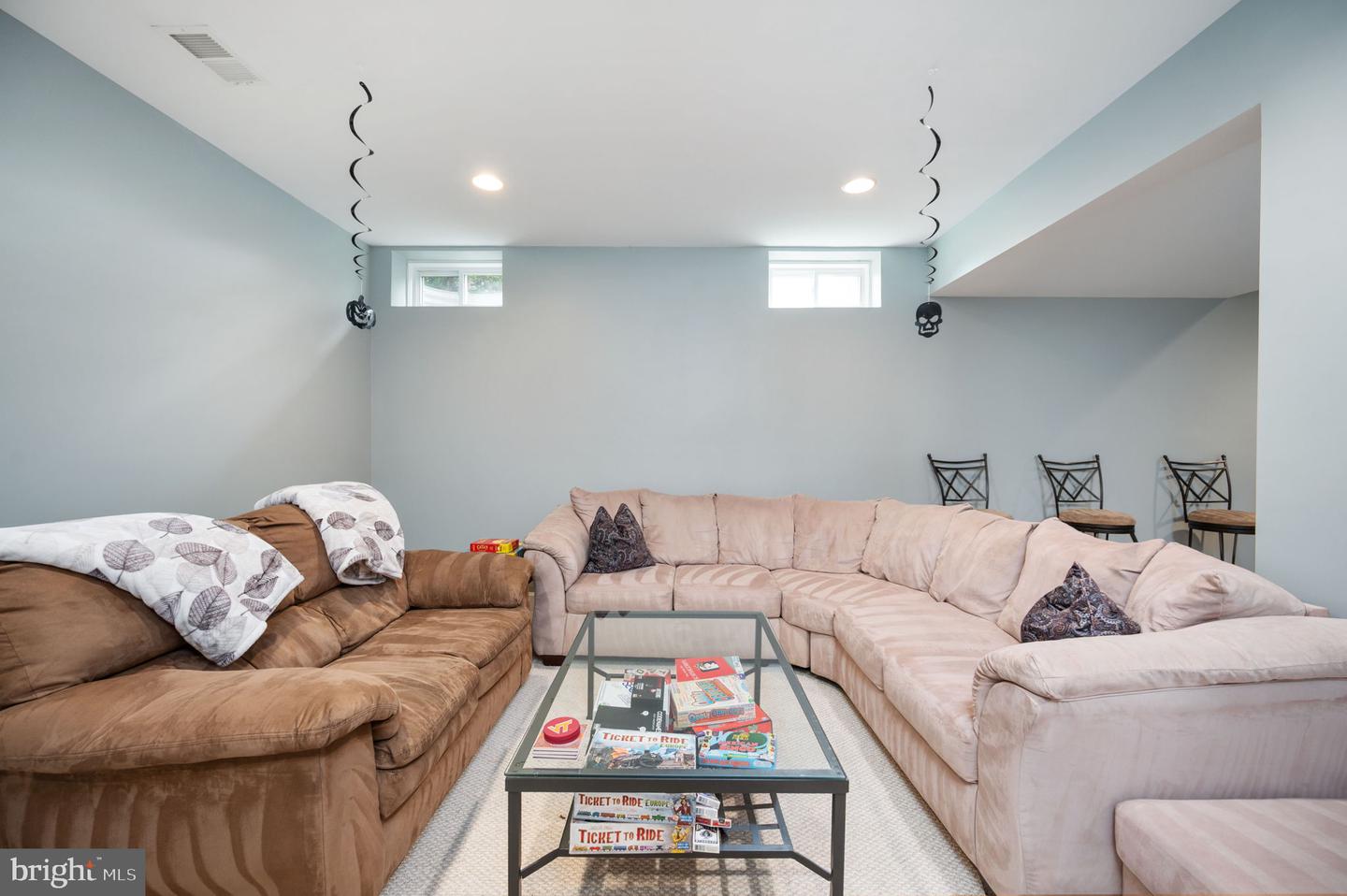 9149 LAUREL HIGHLANDS PL, MANASSAS, Virginia 20112, 4 Bedrooms Bedrooms, ,3 BathroomsBathrooms,Residential,For sale,9149 LAUREL HIGHLANDS PL,VAPW2098736 MLS # VAPW2098736