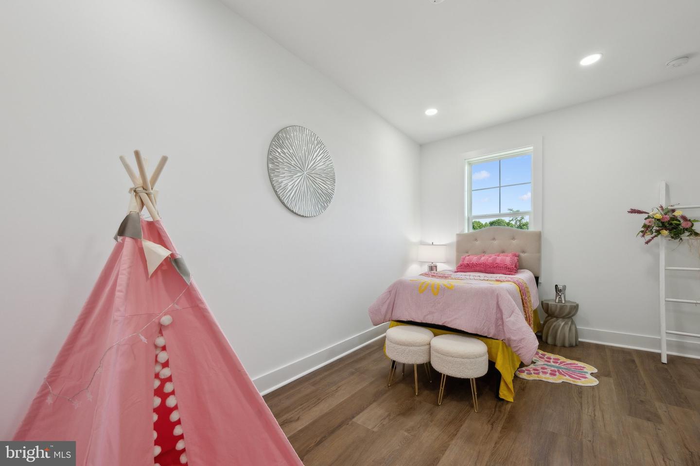 1507 ERIE ST SE, WASHINGTON, District Of Columbia 20020, 4 Bedrooms Bedrooms, 9 Rooms Rooms,4 BathroomsBathrooms,Residential,For sale,1507 ERIE ST SE,DCDC2209414 MLS # DCDC2209414