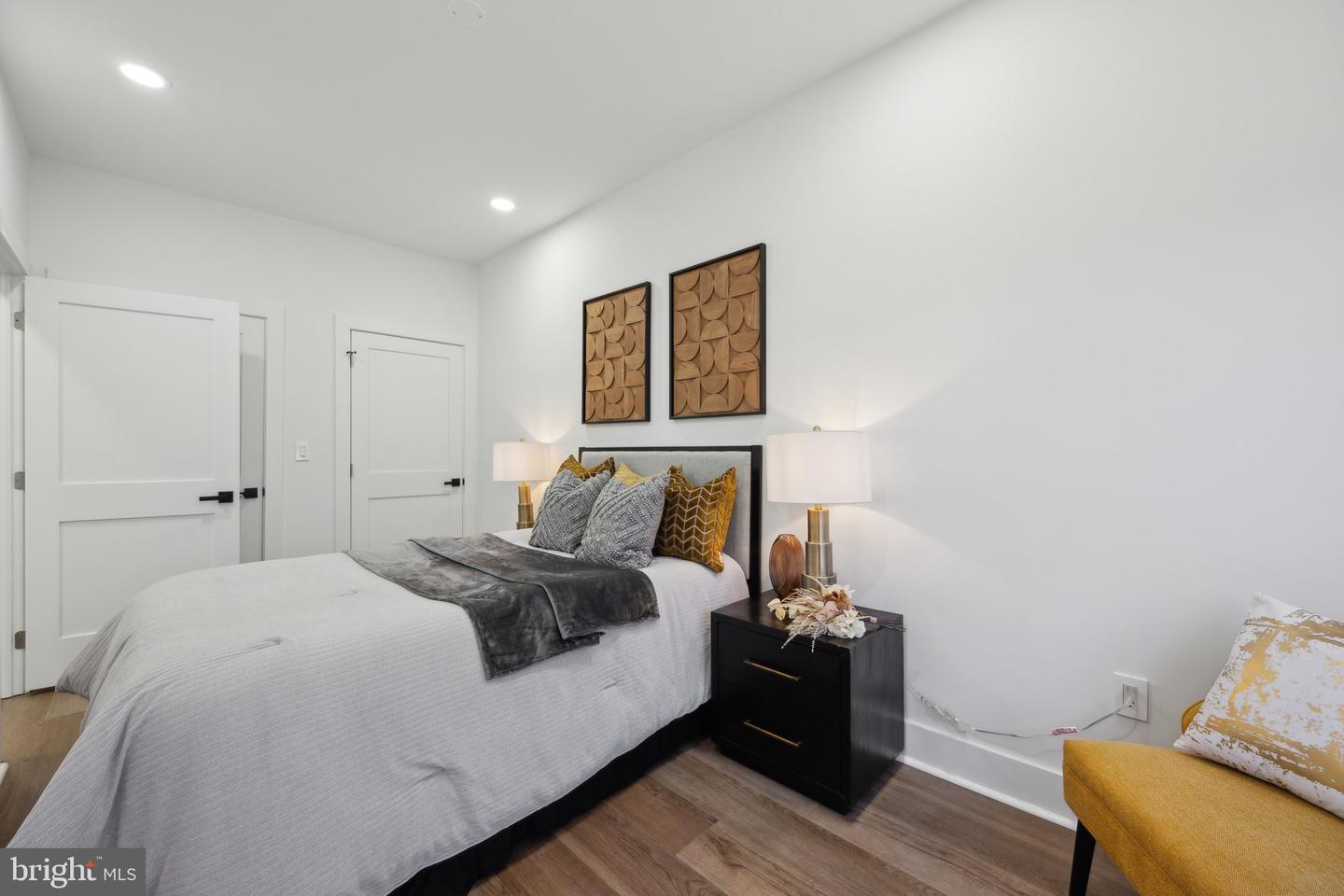 1507 ERIE ST SE, WASHINGTON, District Of Columbia 20020, 4 Bedrooms Bedrooms, 9 Rooms Rooms,4 BathroomsBathrooms,Residential,For sale,1507 ERIE ST SE,DCDC2209414 MLS # DCDC2209414