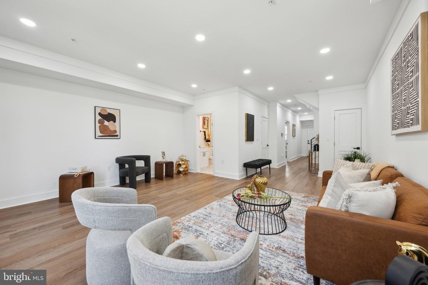 1507 ERIE ST SE, WASHINGTON, District Of Columbia 20020, 4 Bedrooms Bedrooms, 9 Rooms Rooms,4 BathroomsBathrooms,Residential,For sale,1507 ERIE ST SE,DCDC2209414 MLS # DCDC2209414