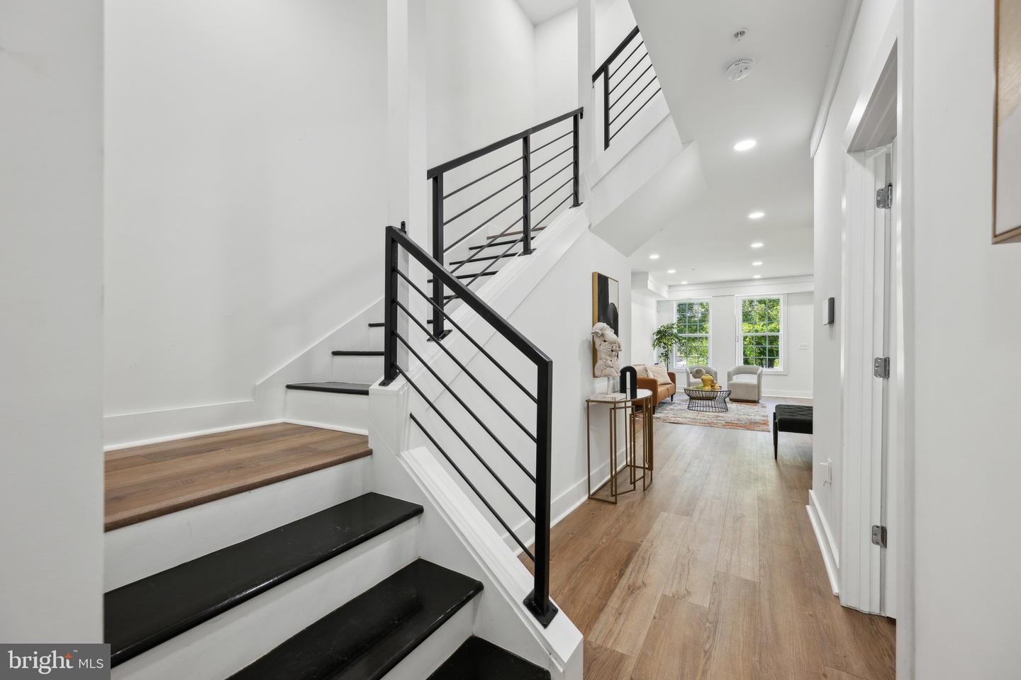 1507 ERIE ST SE, WASHINGTON, District Of Columbia 20020, 4 Bedrooms Bedrooms, 9 Rooms Rooms,4 BathroomsBathrooms,Residential,For sale,1507 ERIE ST SE,DCDC2209414 MLS # DCDC2209414