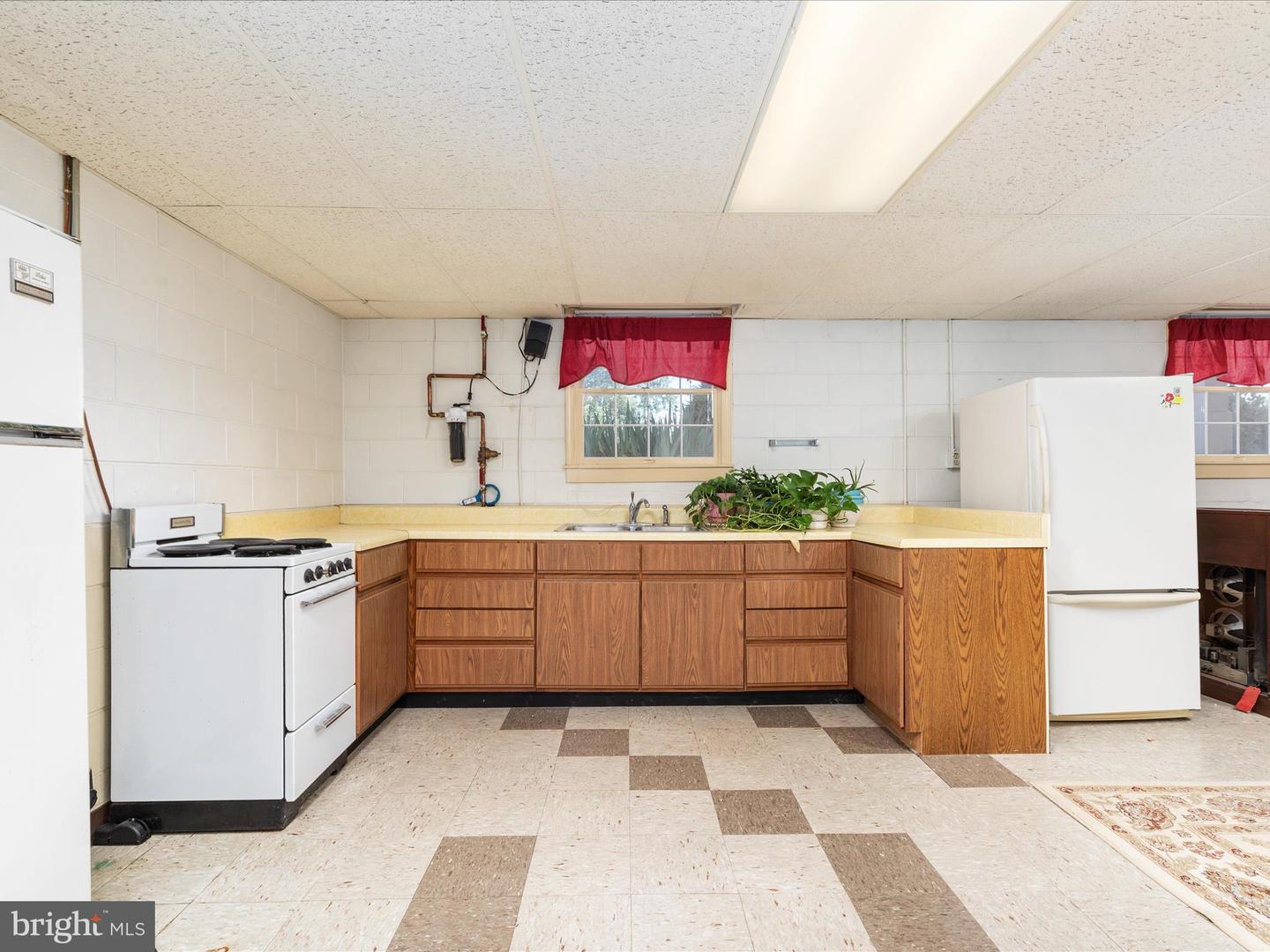 412 HENRY DR, WOODSTOCK, Virginia 22664, 3 Bedrooms Bedrooms, ,3 BathroomsBathrooms,Residential,For sale,412 HENRY DR,VASH2011942 MLS # VASH2011942