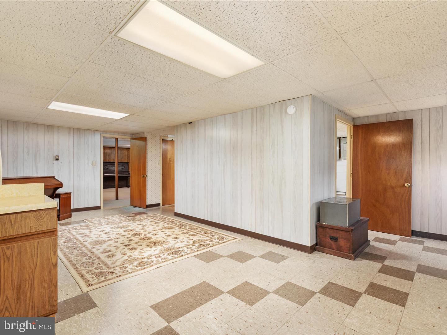 412 HENRY DR, WOODSTOCK, Virginia 22664, 3 Bedrooms Bedrooms, ,3 BathroomsBathrooms,Residential,For sale,412 HENRY DR,VASH2011942 MLS # VASH2011942