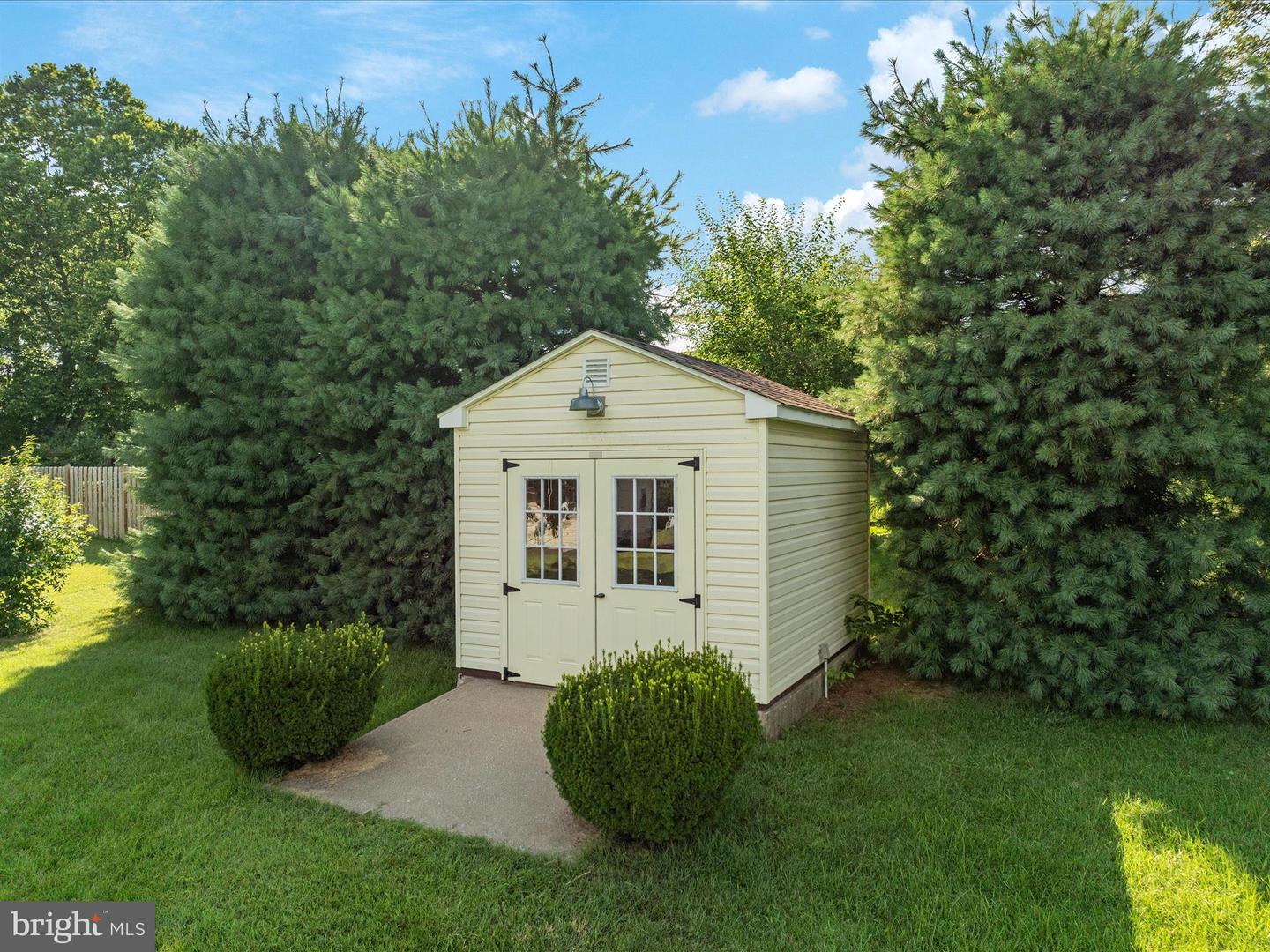 412 HENRY DR, WOODSTOCK, Virginia 22664, 3 Bedrooms Bedrooms, ,3 BathroomsBathrooms,Residential,For sale,412 HENRY DR,VASH2011942 MLS # VASH2011942