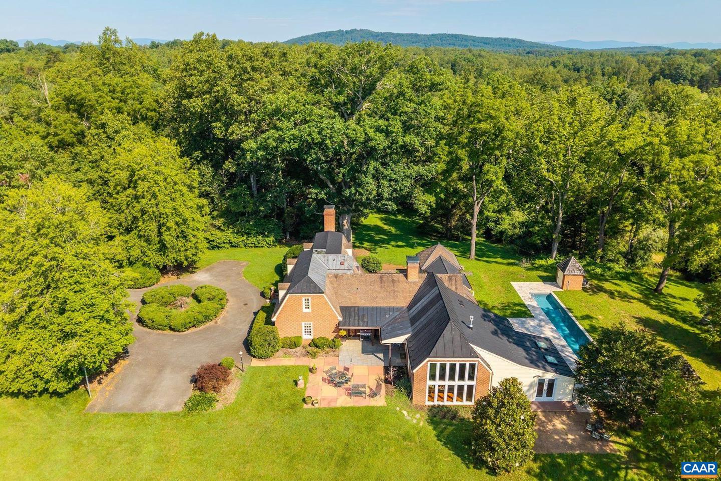 4429 WATTS PASSAGE, CHARLOTTESVILLE, Virginia 22911, 4 Bedrooms Bedrooms, ,3 BathroomsBathrooms,Residential,For sale,4429 WATTS PASSAGE,666510 MLS # 666510