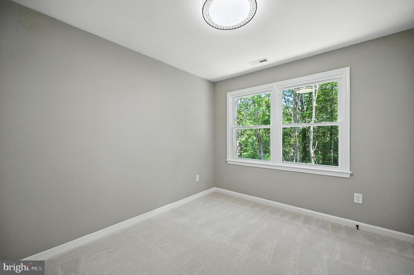 349 POTOMAC RUN RD, FREDERICKSBURG, Virginia 22405, 6 Bedrooms Bedrooms, ,3 BathroomsBathrooms,Residential,For sale,349 POTOMAC RUN RD,VAST2040610 MLS # VAST2040610
