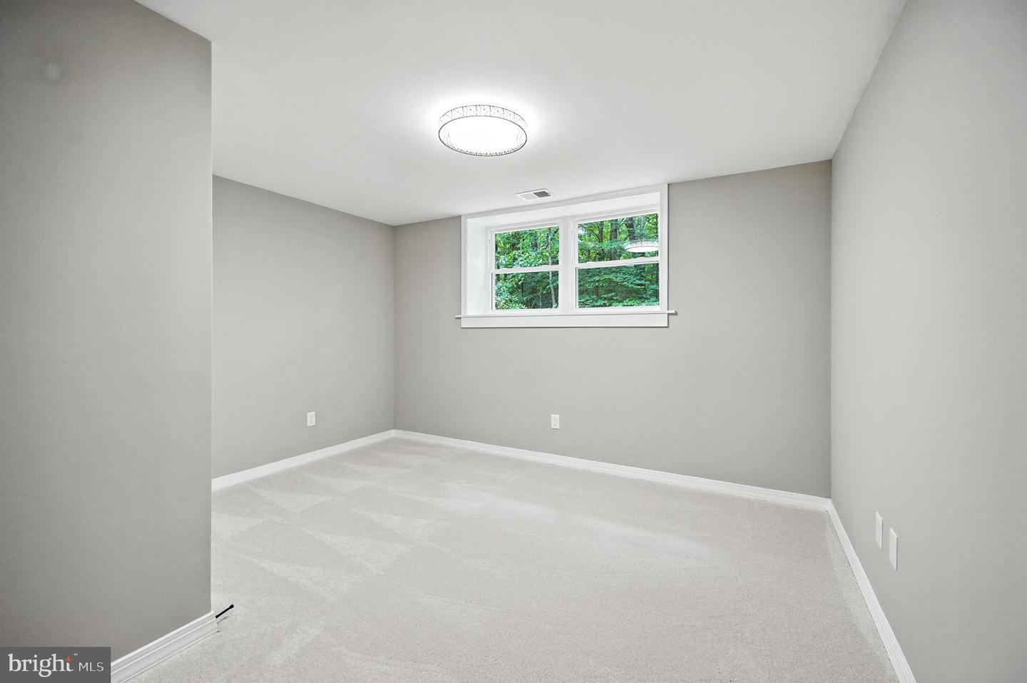 349 POTOMAC RUN RD, FREDERICKSBURG, Virginia 22405, 6 Bedrooms Bedrooms, ,3 BathroomsBathrooms,Residential,For sale,349 POTOMAC RUN RD,VAST2040610 MLS # VAST2040610