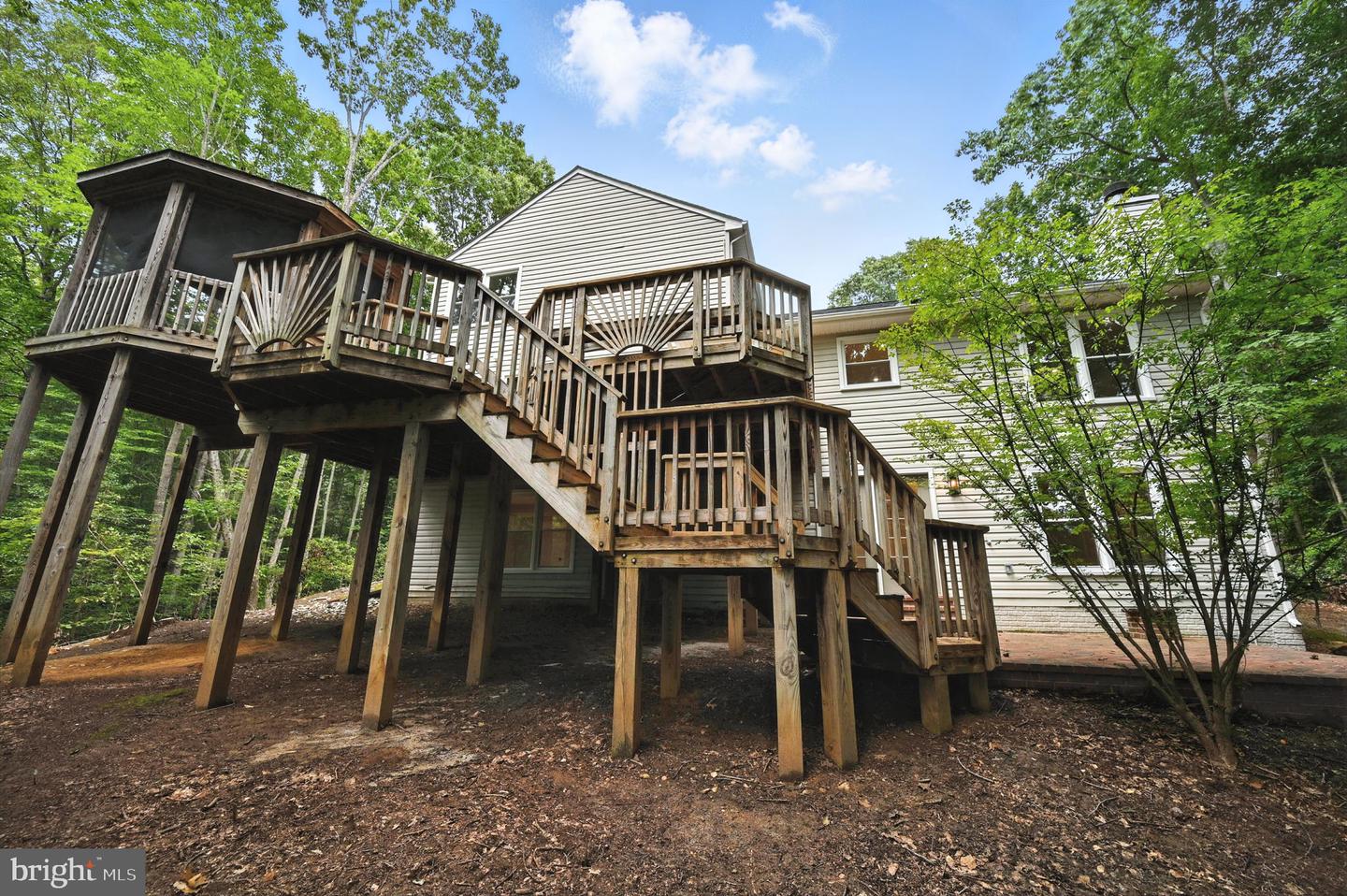 349 POTOMAC RUN RD, FREDERICKSBURG, Virginia 22405, 6 Bedrooms Bedrooms, ,3 BathroomsBathrooms,Residential,For sale,349 POTOMAC RUN RD,VAST2040610 MLS # VAST2040610