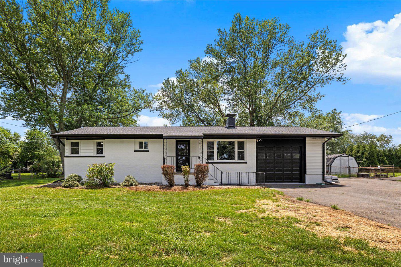 13616 EGGBORNSVILLE, CULPEPER, Virginia 22701, 3 Bedrooms Bedrooms, ,1 BathroomBathrooms,Residential,For sale,13616 EGGBORNSVILLE,VACU2010970 MLS # VACU2010970