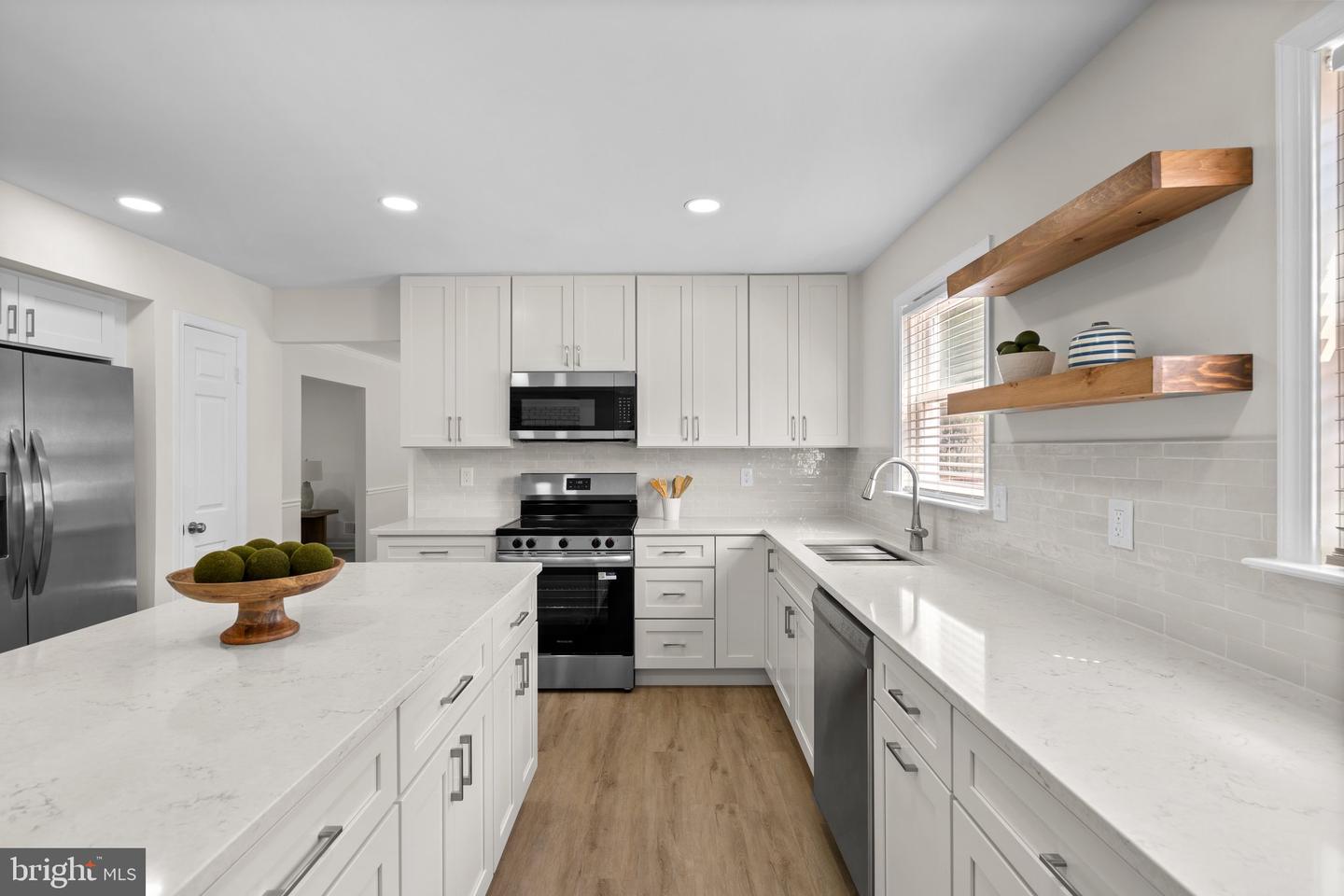 5139 BRENTWOOD FARM DR, FAIRFAX, Virginia 22030, 4 Bedrooms Bedrooms, ,3 BathroomsBathrooms,Residential,For sale,5139 BRENTWOOD FARM DR,VAFX2224586 MLS # VAFX2224586