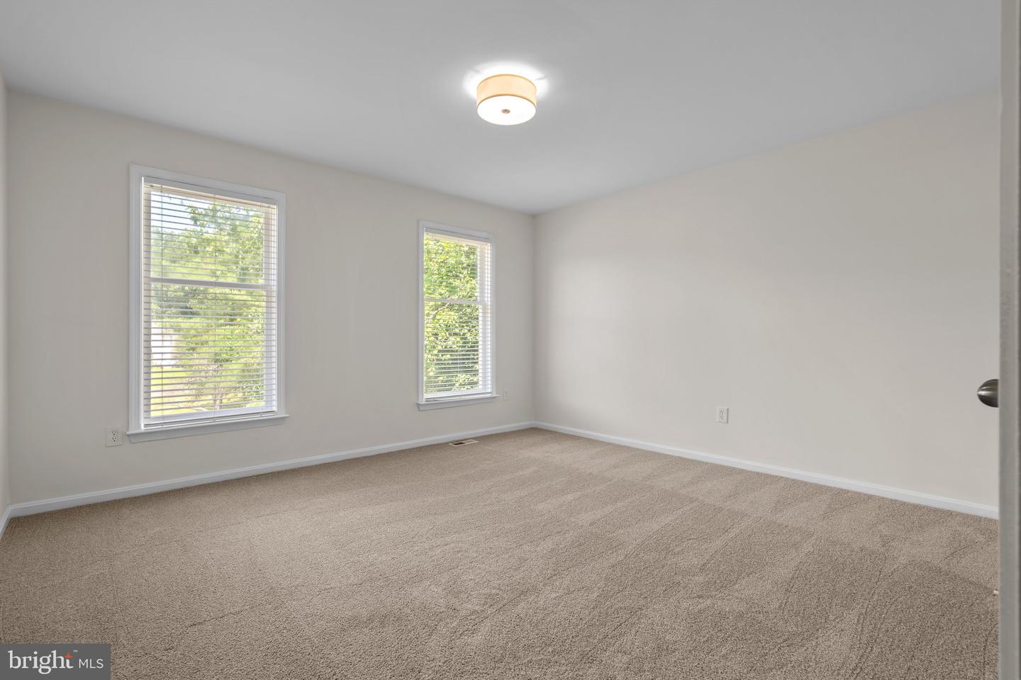 5139 BRENTWOOD FARM DR, FAIRFAX, Virginia 22030, 4 Bedrooms Bedrooms, ,3 BathroomsBathrooms,Residential,For sale,5139 BRENTWOOD FARM DR,VAFX2224586 MLS # VAFX2224586