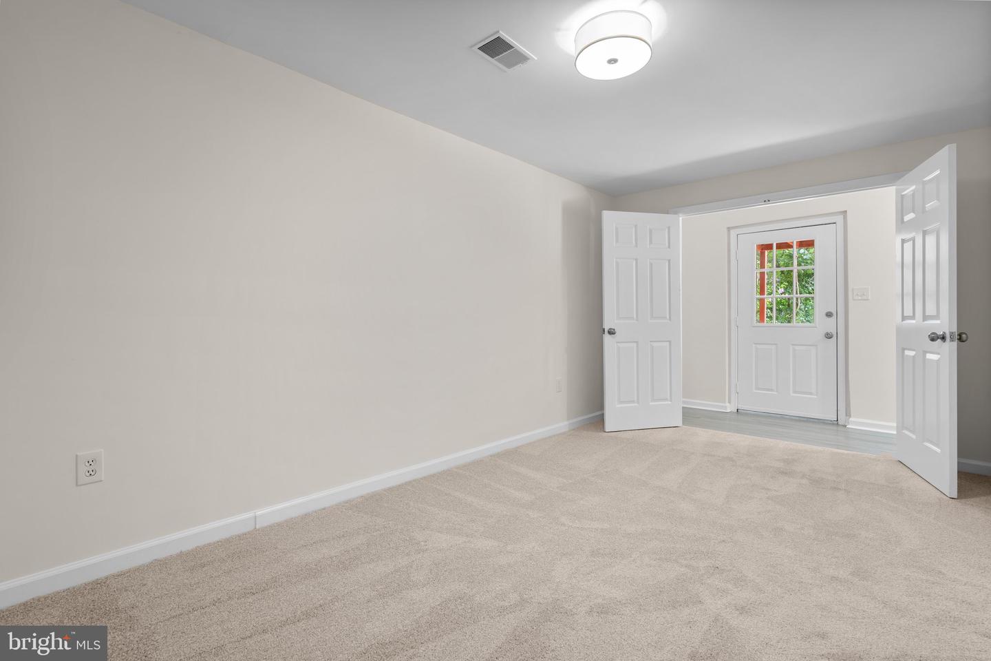 5139 BRENTWOOD FARM DR, FAIRFAX, Virginia 22030, 4 Bedrooms Bedrooms, ,3 BathroomsBathrooms,Residential,For sale,5139 BRENTWOOD FARM DR,VAFX2224586 MLS # VAFX2224586