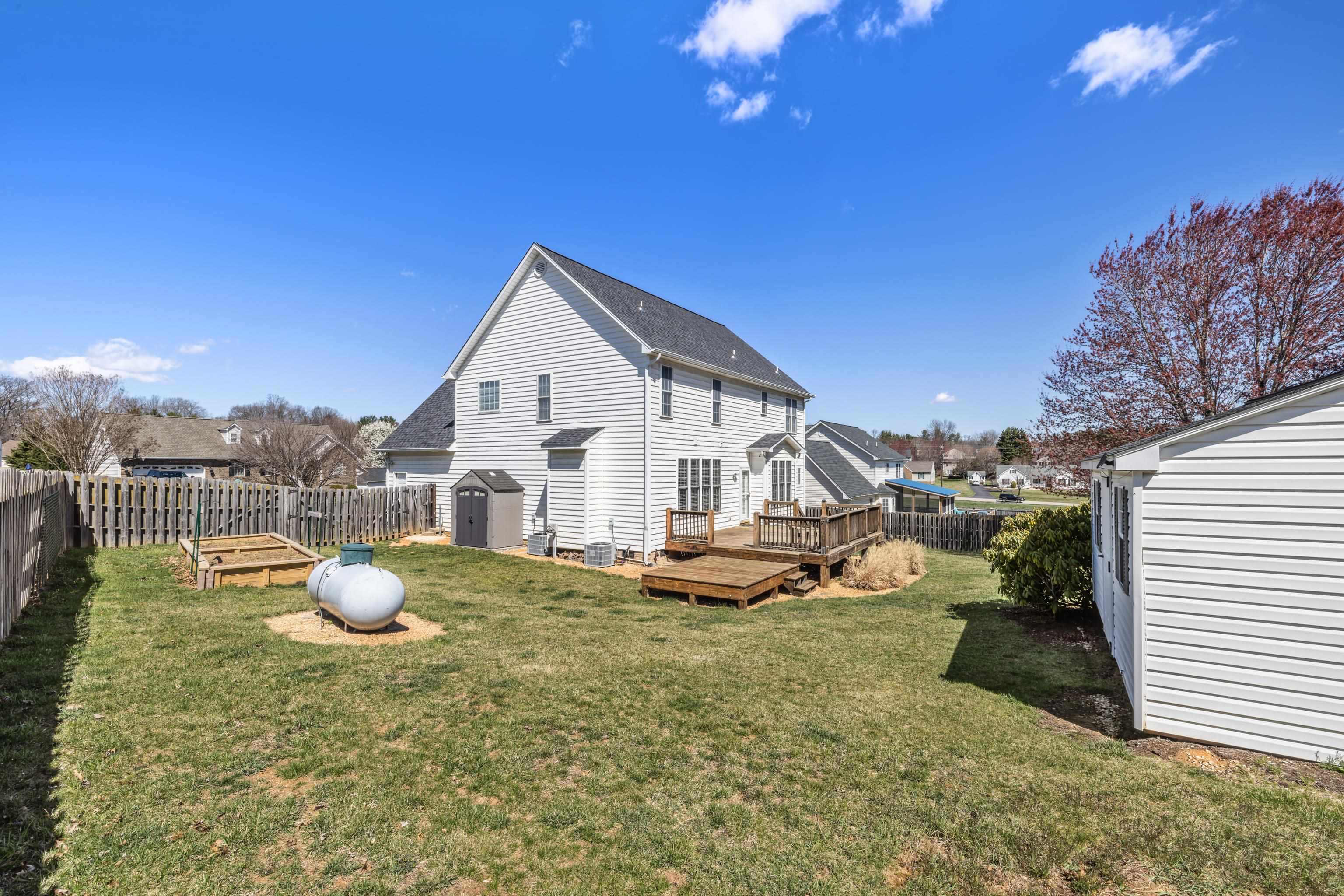 30 SIR ROBIN RD, WAYNESBORO, Virginia 22980, 4 Bedrooms Bedrooms, ,2 BathroomsBathrooms,Residential,30 SIR ROBIN RD,662453 MLS # 662453