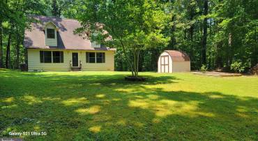 1008 SWAN LN, RUTHER GLEN, Virginia 22546, 3 Bedrooms Bedrooms, ,2 BathroomsBathrooms,Residential,For sale,1008 SWAN LN,VACV2008234 MLS # VACV2008234