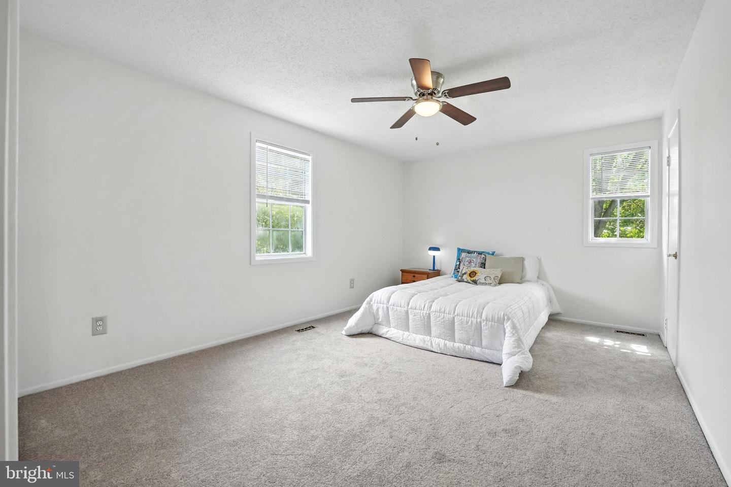 111 ELM TREE LN, STERLING, Virginia 20164, 4 Bedrooms Bedrooms, ,2 BathroomsBathrooms,Residential,For sale,111 ELM TREE LN,VALO2098728 MLS # VALO2098728