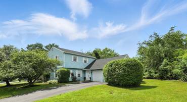 111 ELM TREE LN, STERLING, Virginia 20164, 4 Bedrooms Bedrooms, ,2 BathroomsBathrooms,Residential,For sale,111 ELM TREE LN,VALO2098728 MLS # VALO2098728
