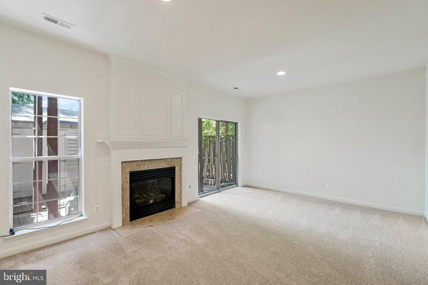 1019 LEXUS WAY, HERNDON, Virginia 20170, 4 Bedrooms Bedrooms, ,3 BathroomsBathrooms,Residential,For sale,1019 LEXUS WAY,VAFX2245568 MLS # VAFX2245568