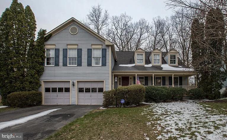 14591 ESTATE DR, WOODBRIDGE, Virginia 22193, 5 Bedrooms Bedrooms, ,3 BathroomsBathrooms,Residential,For sale,14591 ESTATE DR,VAPW2097380 MLS # VAPW2097380