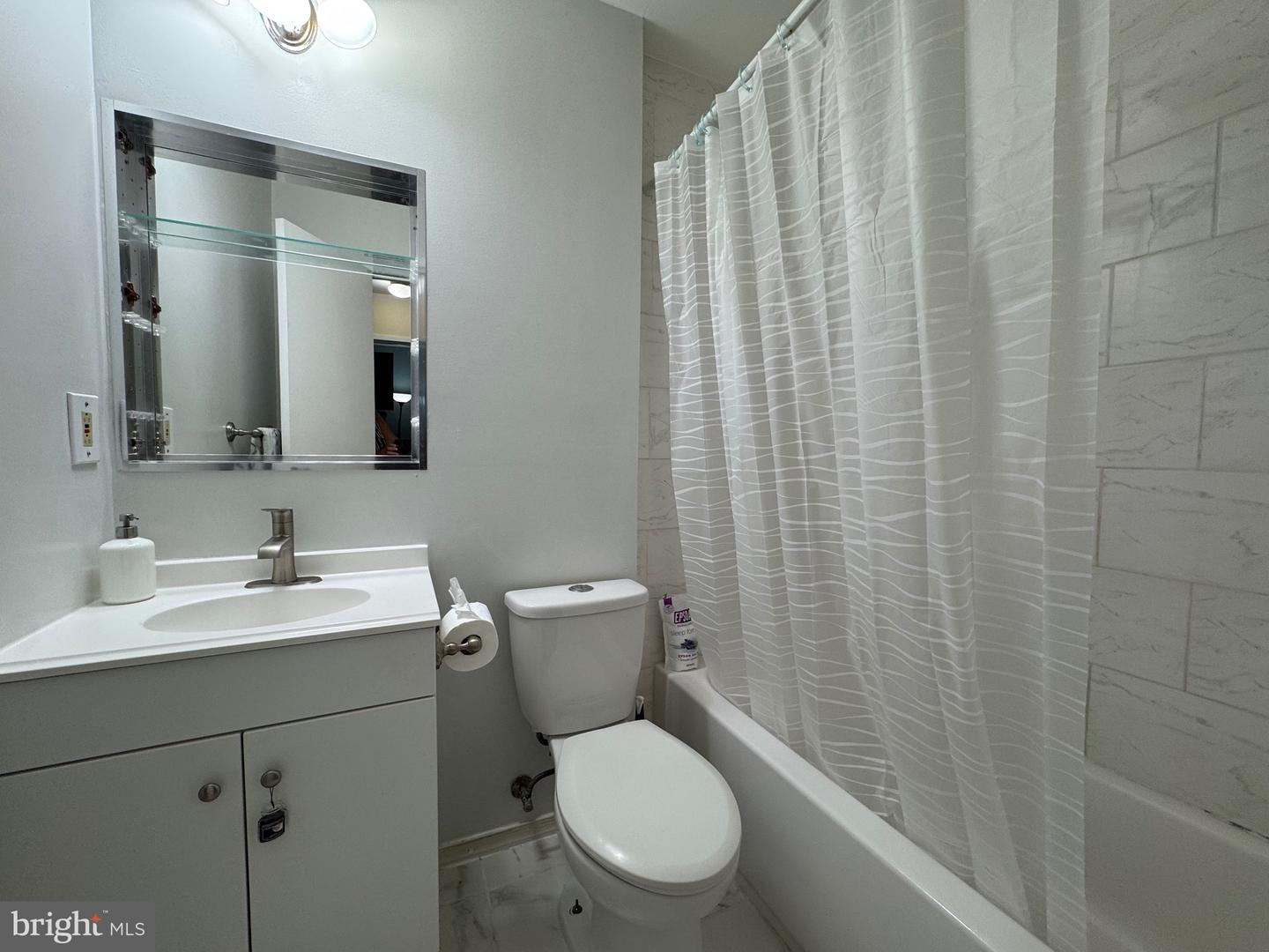 9579 HAGEL CIR #16/E, LORTON, Virginia 22079, 2 Bedrooms Bedrooms, ,1 BathroomBathrooms,Residential,For sale,9579 HAGEL CIR #16/E,VAFX2249982 MLS # VAFX2249982