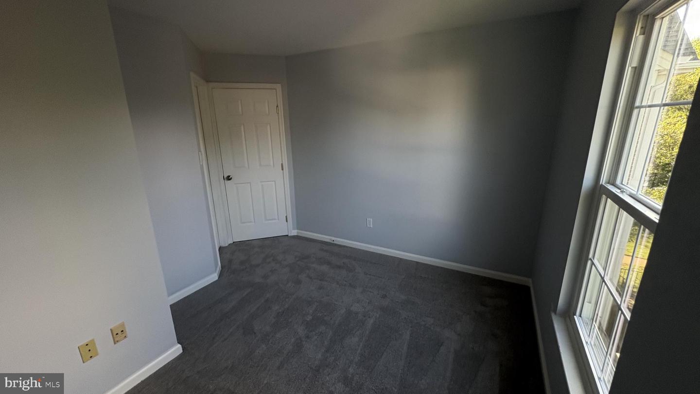20353 BRIARCLIFF TER, STERLING, Virginia 20165, 3 Bedrooms Bedrooms, ,2 BathroomsBathrooms,Residential,For sale,20353 BRIARCLIFF TER,VALO2100362 MLS # VALO2100362