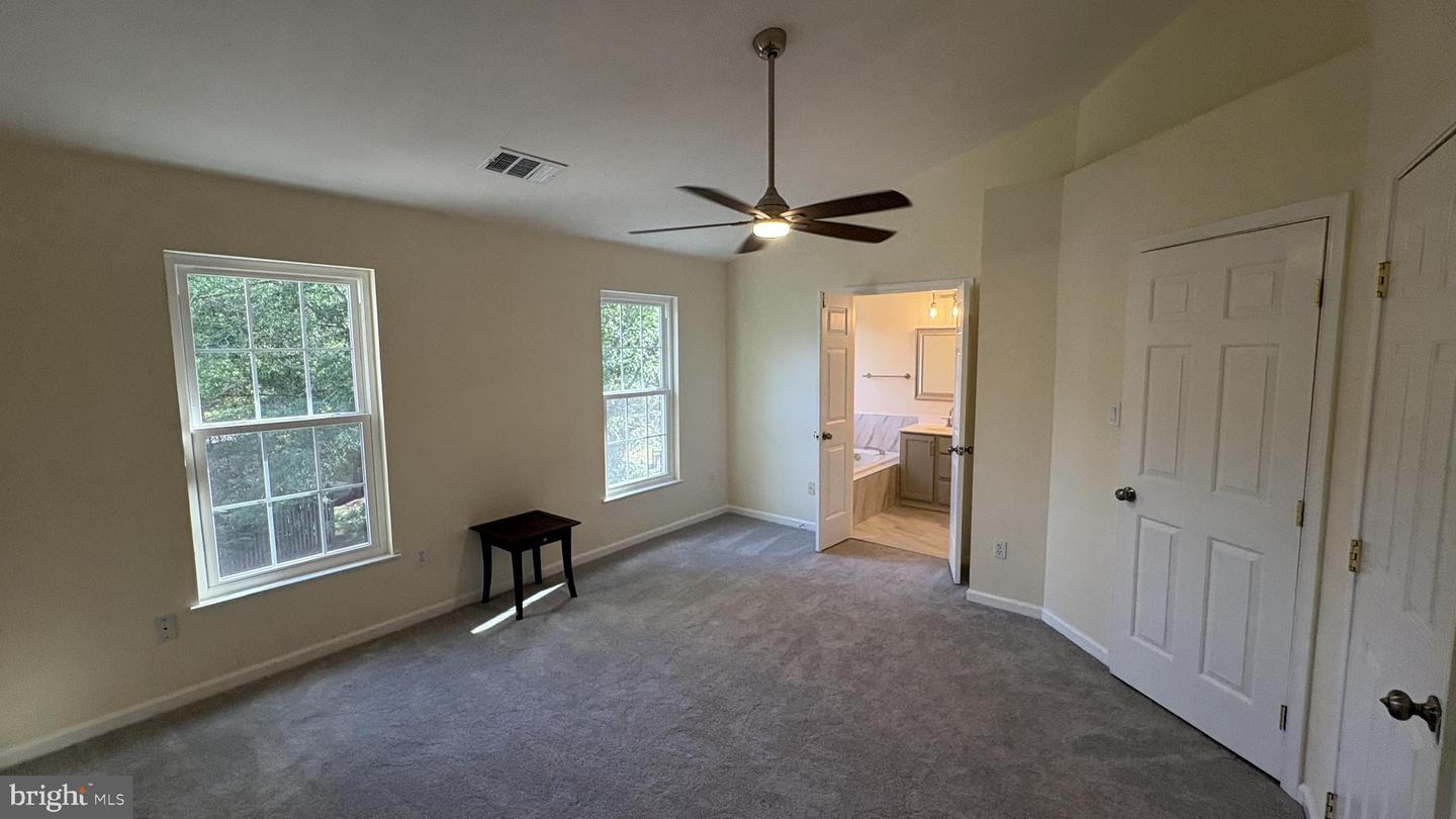 20353 BRIARCLIFF TER, STERLING, Virginia 20165, 3 Bedrooms Bedrooms, ,2 BathroomsBathrooms,Residential,For sale,20353 BRIARCLIFF TER,VALO2100362 MLS # VALO2100362