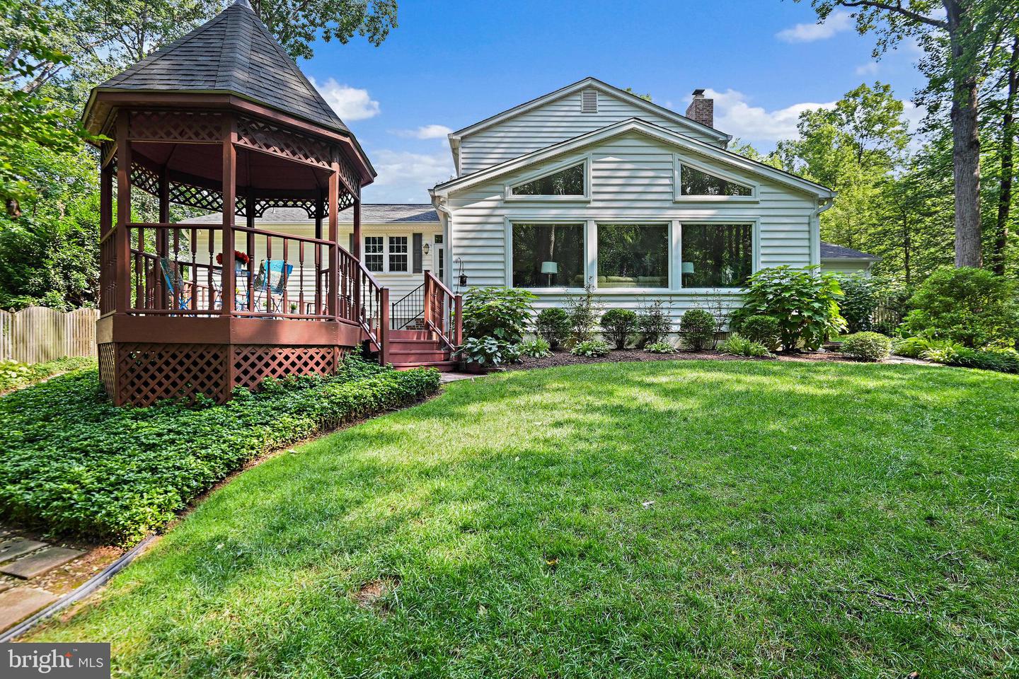 1819 HORSEBACK TRL, VIENNA, Virginia 22182, 5 Bedrooms Bedrooms, ,3 BathroomsBathrooms,Residential,For sale,1819 HORSEBACK TRL,VAFX2250402 MLS # VAFX2250402