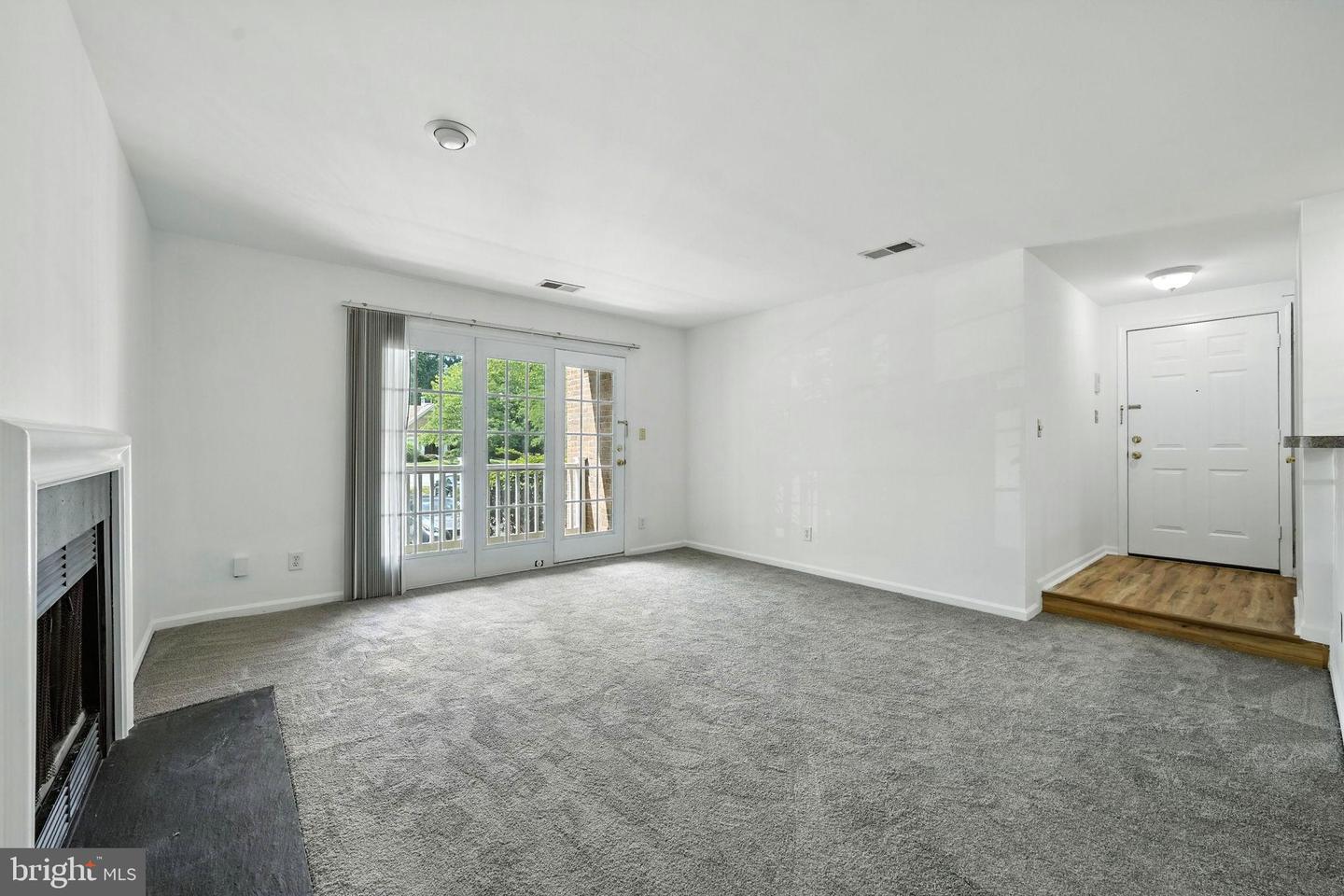 7501 ASHBY LN #1-D, ALEXANDRIA, Virginia 22315, 1 Bedroom Bedrooms, ,1 BathroomBathrooms,Residential,For sale,7501 ASHBY LN #1-D,VAFX2250502 MLS # VAFX2250502