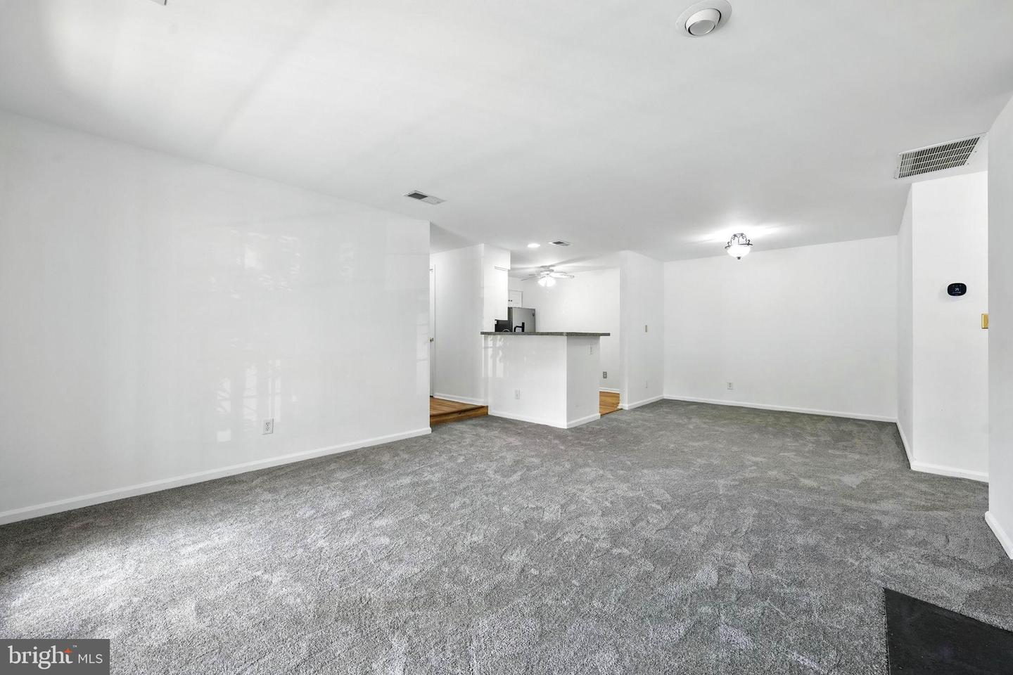 7501 ASHBY LN #1-D, ALEXANDRIA, Virginia 22315, 1 Bedroom Bedrooms, ,1 BathroomBathrooms,Residential,For sale,7501 ASHBY LN #1-D,VAFX2250502 MLS # VAFX2250502