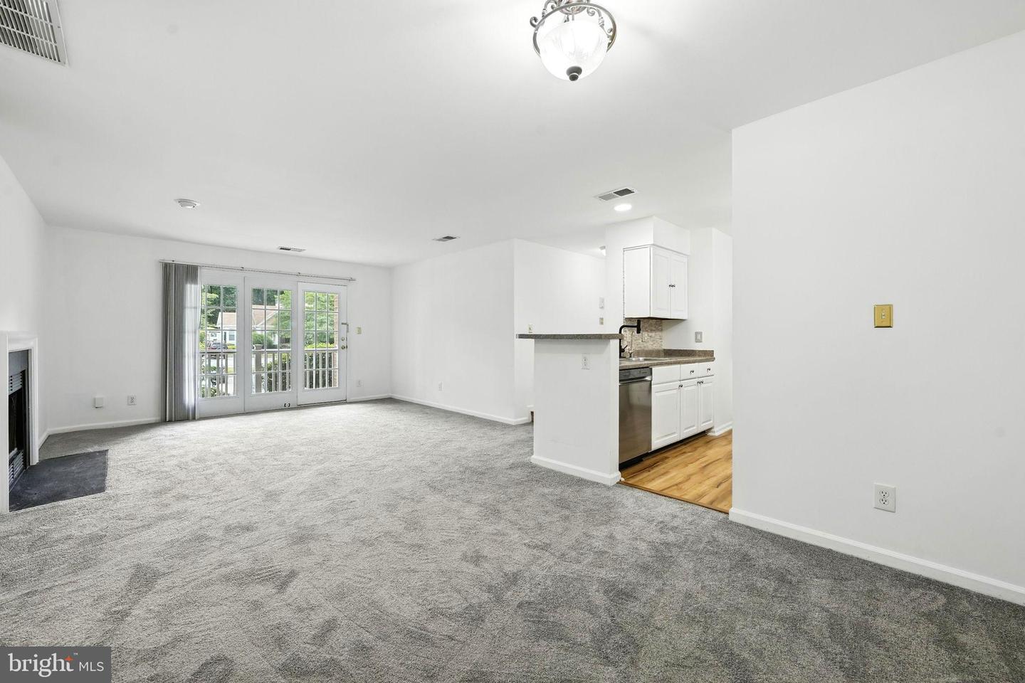 7501 ASHBY LN #1-D, ALEXANDRIA, Virginia 22315, 1 Bedroom Bedrooms, ,1 BathroomBathrooms,Residential,For sale,7501 ASHBY LN #1-D,VAFX2250502 MLS # VAFX2250502