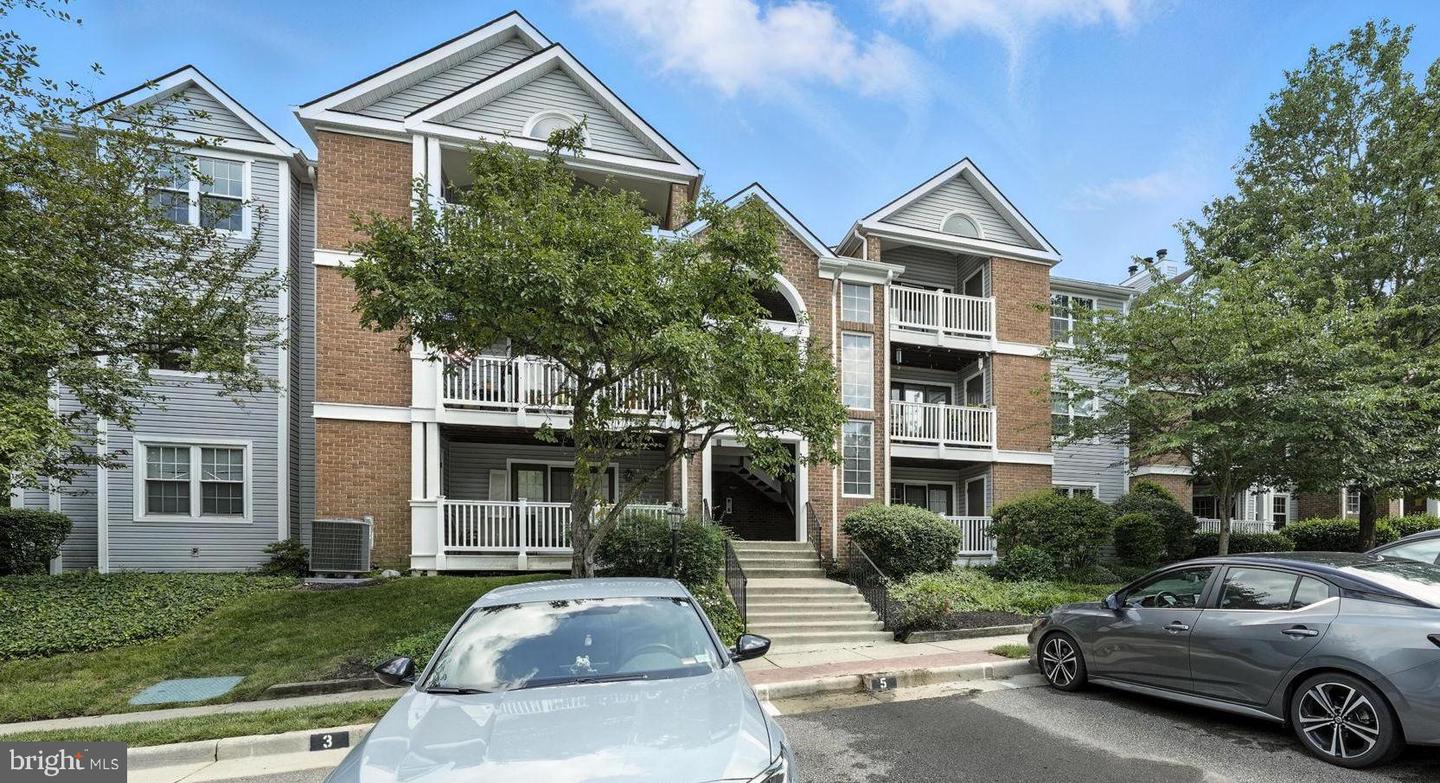 7501 ASHBY LN #1-D, ALEXANDRIA, Virginia 22315, 1 Bedroom Bedrooms, ,1 BathroomBathrooms,Residential,For sale,7501 ASHBY LN #1-D,VAFX2250502 MLS # VAFX2250502