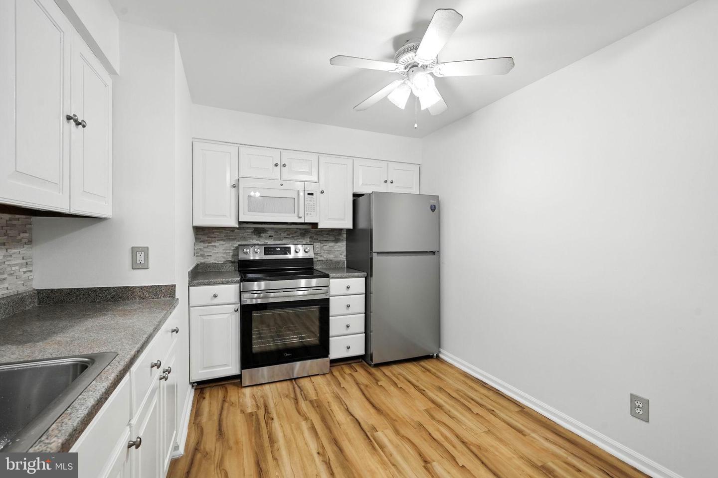 7501 ASHBY LN #1-D, ALEXANDRIA, Virginia 22315, 1 Bedroom Bedrooms, ,1 BathroomBathrooms,Residential,For sale,7501 ASHBY LN #1-D,VAFX2250502 MLS # VAFX2250502