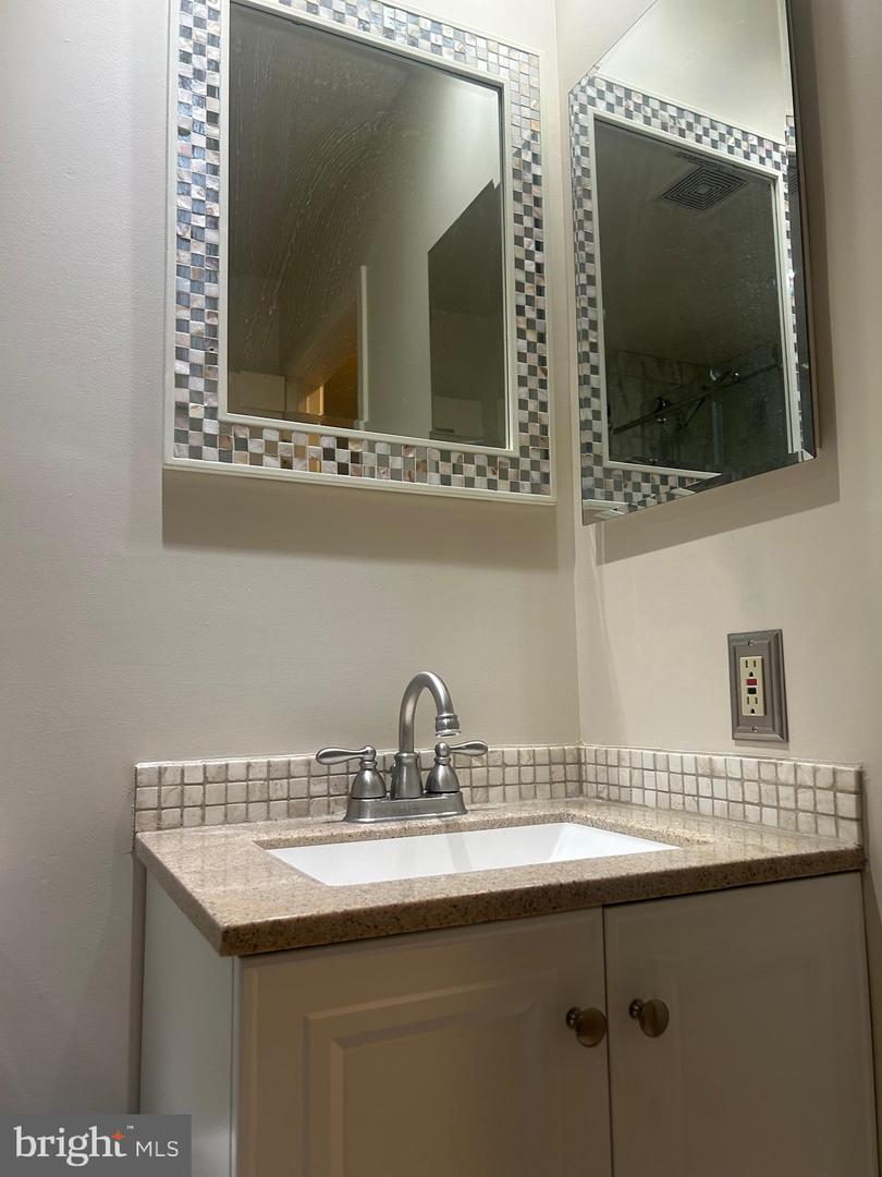 3709 GRANT PL NE #A, WASHINGTON, District Of Columbia 20019, 2 Bedrooms Bedrooms, ,1 BathroomBathrooms,Residential,For sale,3709 GRANT PL NE #A,DCDC2207958 MLS # DCDC2207958