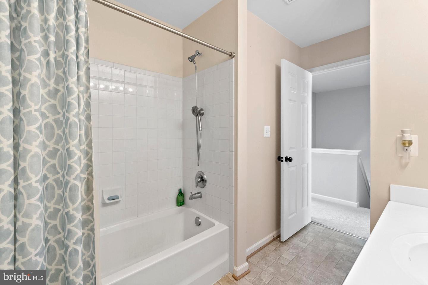 25427 ELM TER, ALDIE, Virginia 20105, 3 Bedrooms Bedrooms, ,2 BathroomsBathrooms,Residential,For sale,25427 ELM TER,VALO2100732 MLS # VALO2100732