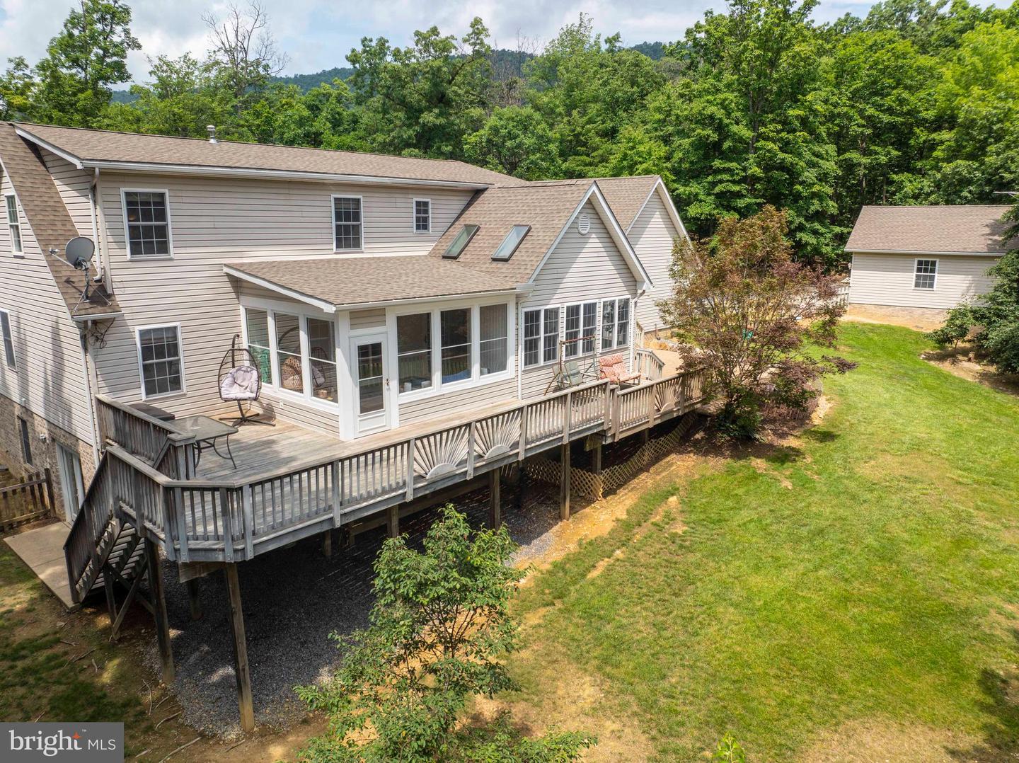 744 PONTZER RD, STRASBURG, Virginia 22657, 3 Bedrooms Bedrooms, ,3 BathroomsBathrooms,Residential,For sale,744 PONTZER RD,VASH2011856 MLS # VASH2011856