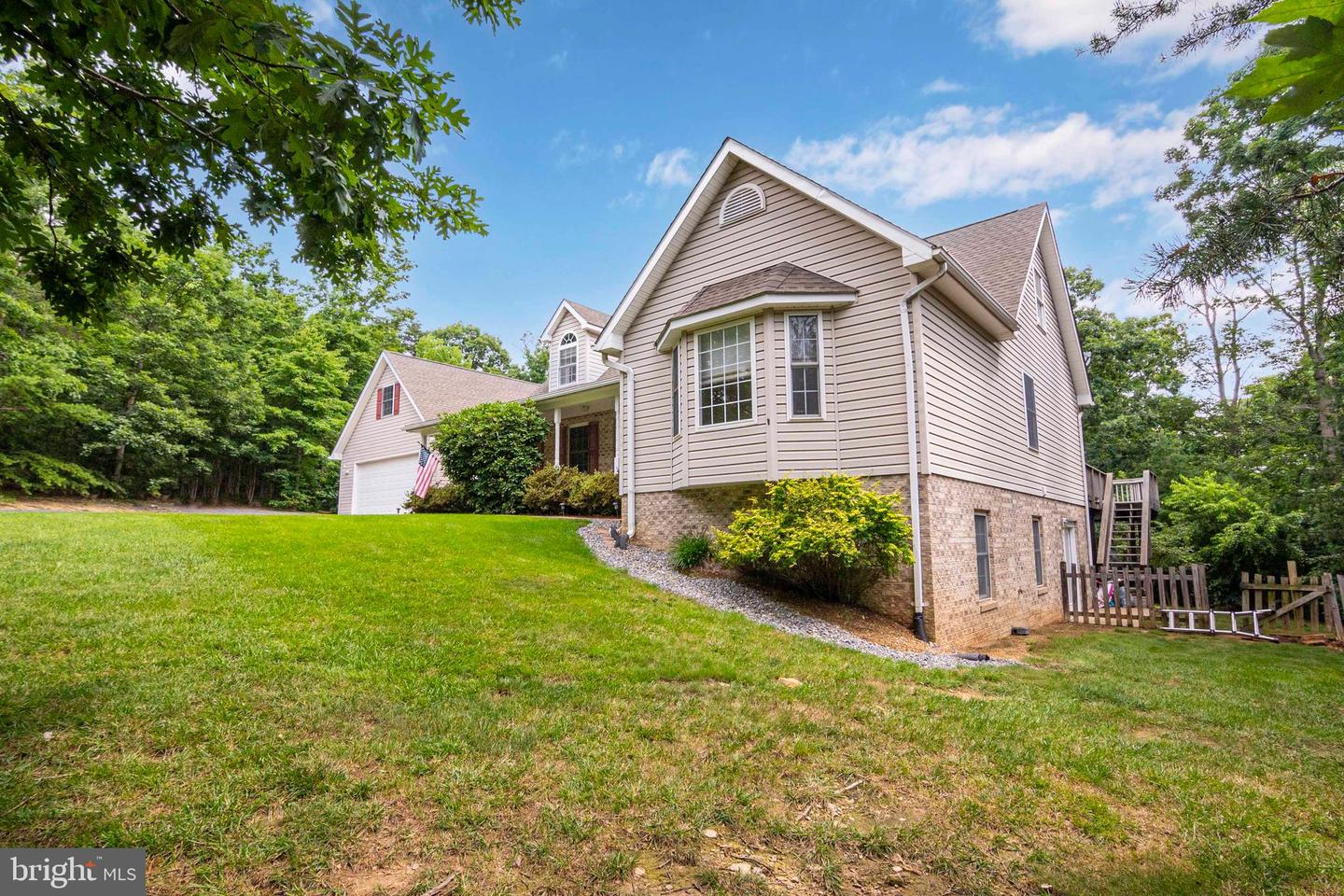 744 PONTZER RD, STRASBURG, Virginia 22657, 3 Bedrooms Bedrooms, ,3 BathroomsBathrooms,Residential,For sale,744 PONTZER RD,VASH2011856 MLS # VASH2011856