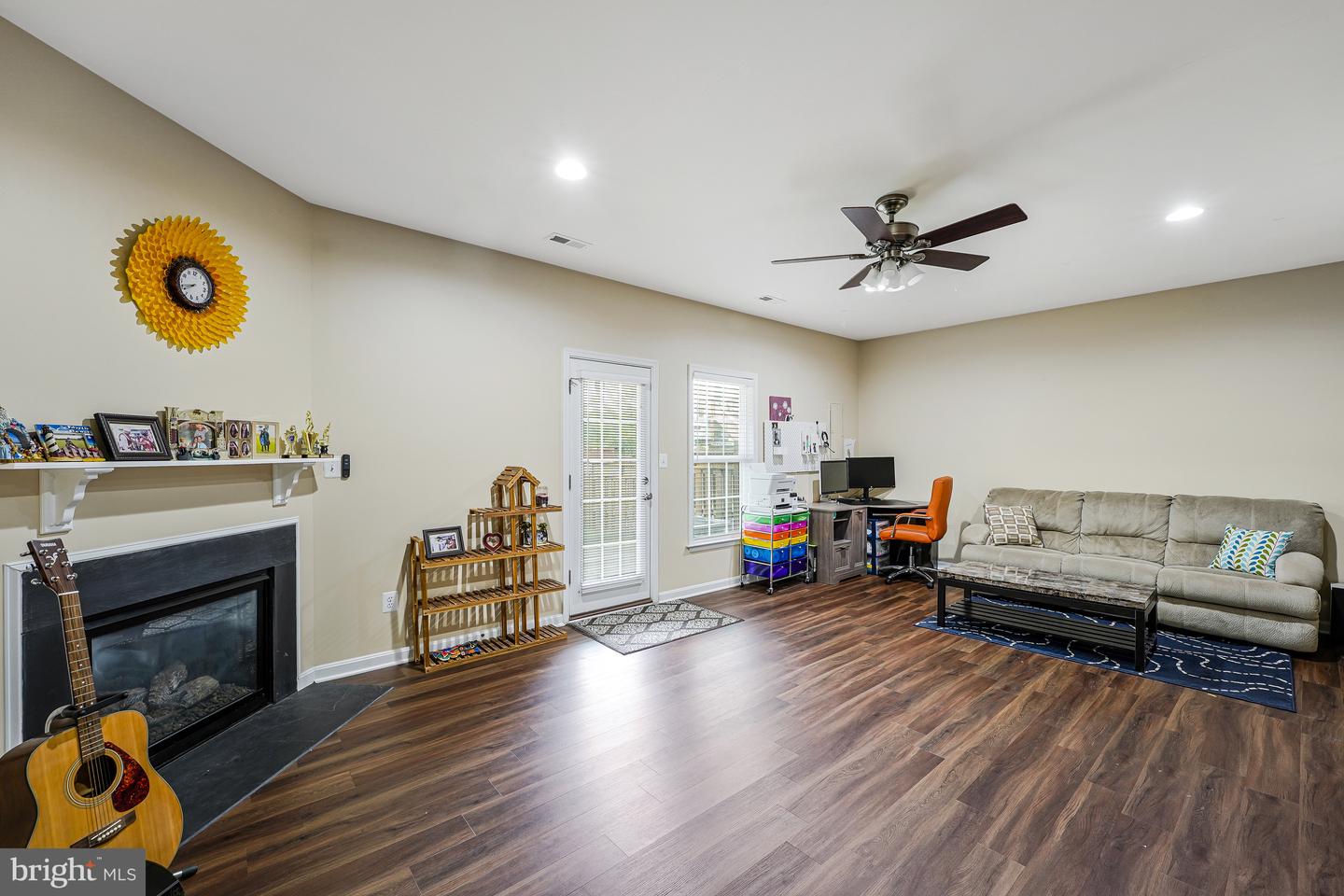 41925 MORELAND MINE TER, ALDIE, Virginia 20105, 3 Bedrooms Bedrooms, ,2 BathroomsBathrooms,Residential,For sale,41925 MORELAND MINE TER,VALO2100862 MLS # VALO2100862