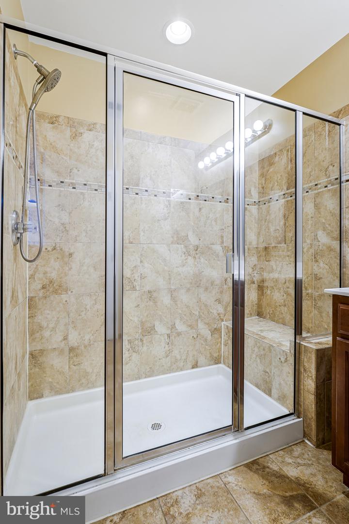 41925 MORELAND MINE TER, ALDIE, Virginia 20105, 3 Bedrooms Bedrooms, ,2 BathroomsBathrooms,Residential,For sale,41925 MORELAND MINE TER,VALO2100862 MLS # VALO2100862