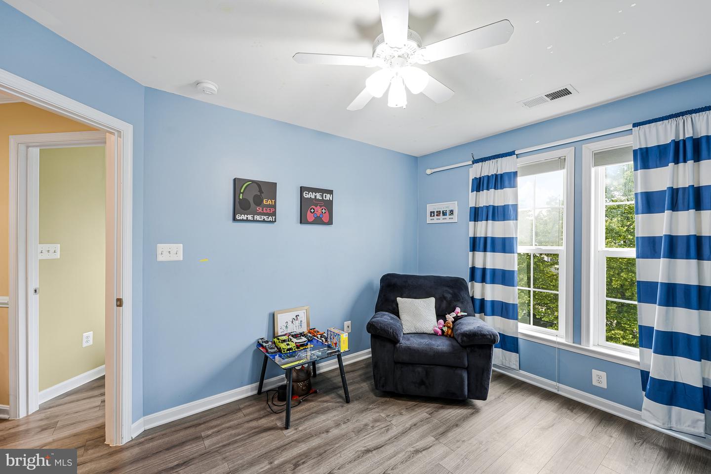 41925 MORELAND MINE TER, ALDIE, Virginia 20105, 3 Bedrooms Bedrooms, ,2 BathroomsBathrooms,Residential,For sale,41925 MORELAND MINE TER,VALO2100862 MLS # VALO2100862