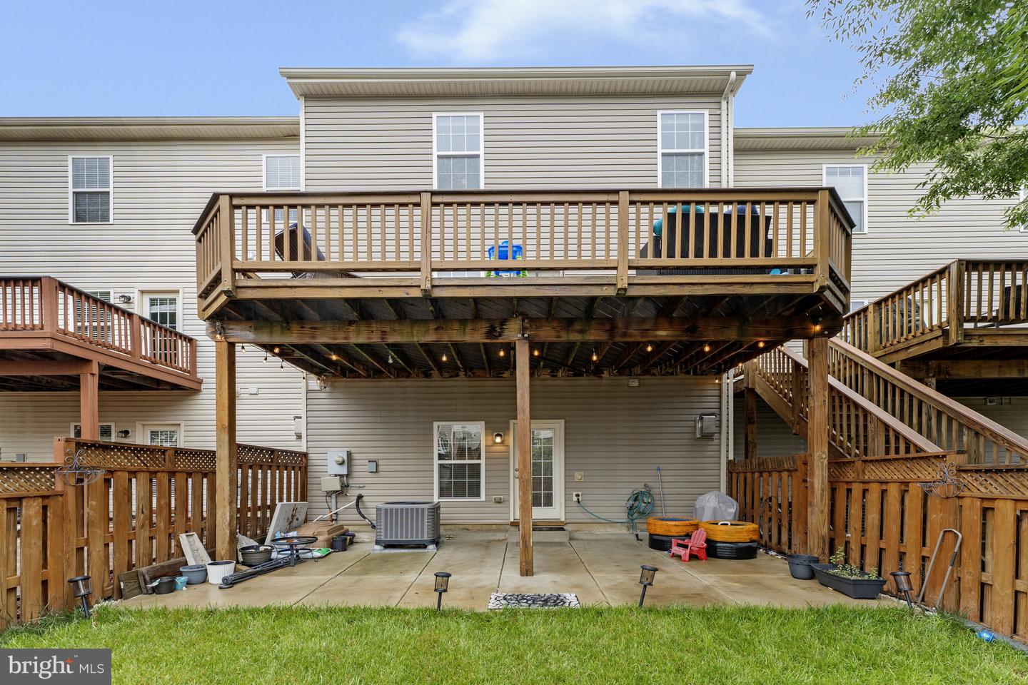 41925 MORELAND MINE TER, ALDIE, Virginia 20105, 3 Bedrooms Bedrooms, ,2 BathroomsBathrooms,Residential,For sale,41925 MORELAND MINE TER,VALO2100862 MLS # VALO2100862