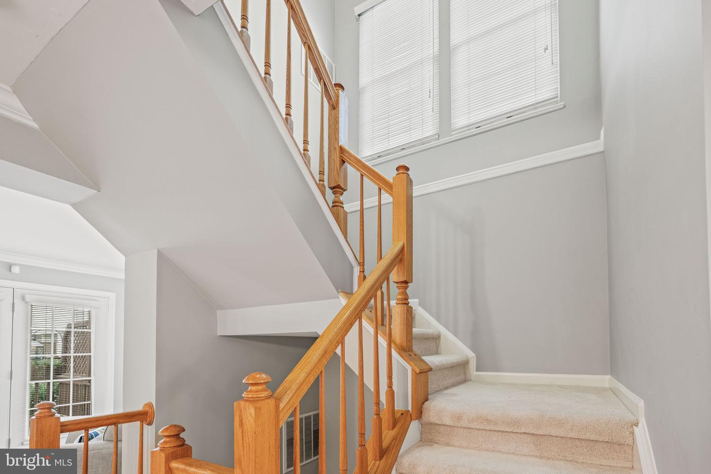 913 ROLFE PL, ALEXANDRIA, Virginia 22314, 3 Bedrooms Bedrooms, 7 Rooms Rooms,2 BathroomsBathrooms,Residential,For sale,913 ROLFE PL,VAAX2047094 MLS # VAAX2047094