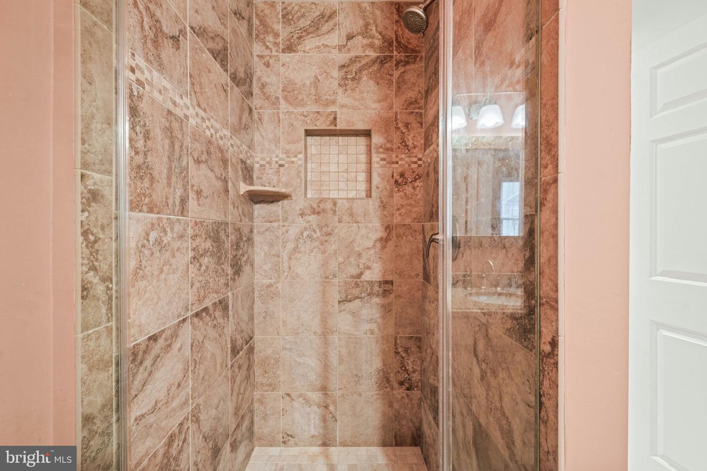 913 ROLFE PL, ALEXANDRIA, Virginia 22314, 3 Bedrooms Bedrooms, 7 Rooms Rooms,2 BathroomsBathrooms,Residential,For sale,913 ROLFE PL,VAAX2047094 MLS # VAAX2047094