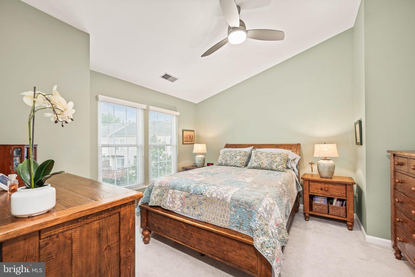 913 ROLFE PL, ALEXANDRIA, Virginia 22314, 3 Bedrooms Bedrooms, 7 Rooms Rooms,2 BathroomsBathrooms,Residential,For sale,913 ROLFE PL,VAAX2047094 MLS # VAAX2047094
