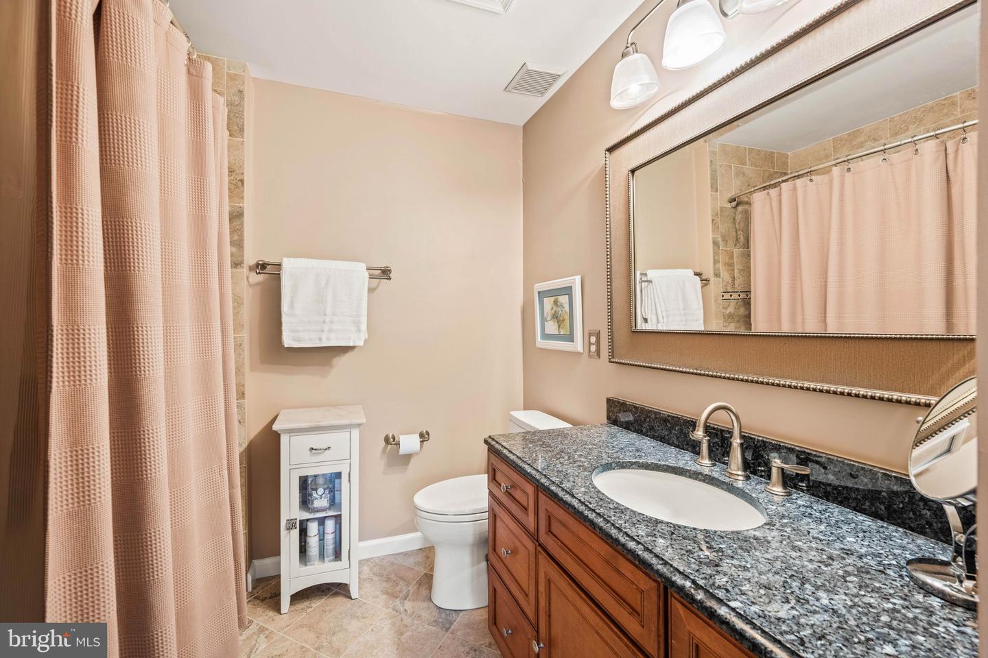913 ROLFE PL, ALEXANDRIA, Virginia 22314, 3 Bedrooms Bedrooms, 7 Rooms Rooms,2 BathroomsBathrooms,Residential,For sale,913 ROLFE PL,VAAX2047094 MLS # VAAX2047094